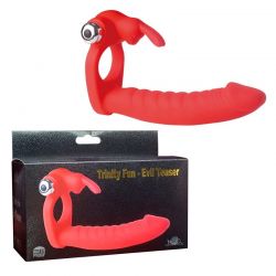 Trinity Fun- Evil Teaser, Strap-on análne dildo